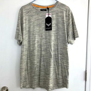 NWT 🎀 Men’s Brave Soul T-Shirt